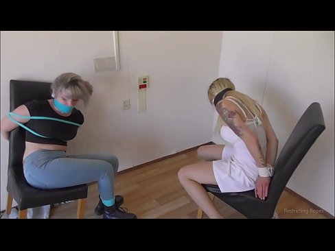 ❤️ عادی / بندھے ہوئے اور تنگ / مصیبت میں لڑکی ️❌  مقعد ویڈیو پر ur.sexvideogif.ru